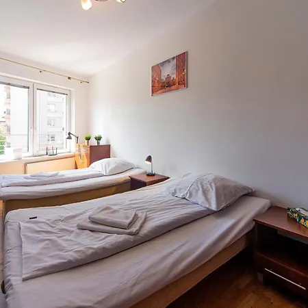 Lodz4rent - Piotrkowska - Premium 9,7 - Hopa Lupa 1400m Pieszo !! * Lodz (Lodz)