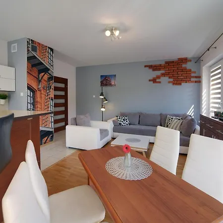 Lodz4rent - Piotrkowska - Premium 9,7 - Hopa Lupa 1400m Pieszo !! *