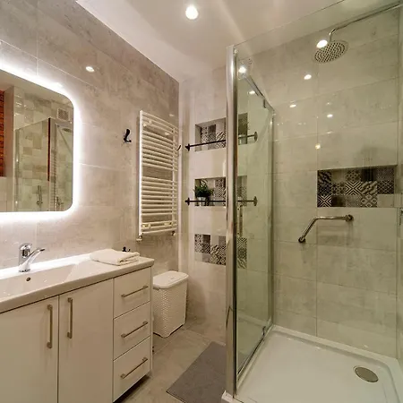 Apartament Lodz4rent - Piotrkowska Centrum - Premium 9,5 - Garaż - Hopa Lupa *