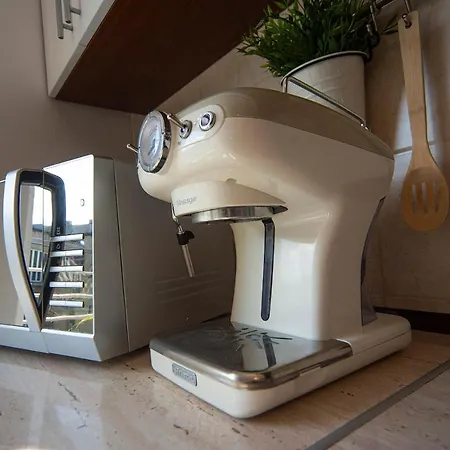 Lodz4rent - Piotrkowska - Premium 9,7 - Hopa Lupa 1400m Pieszo !! Łódź