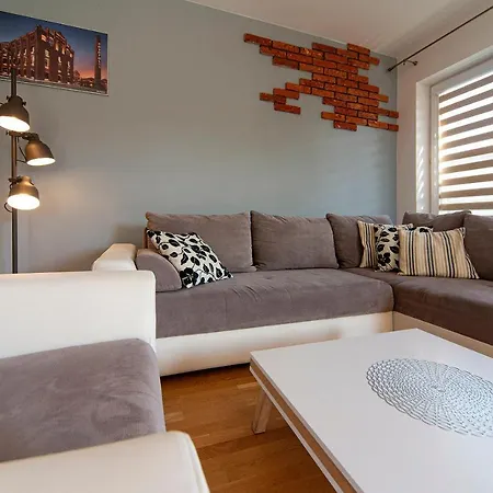 Lodz4rent - Piotrkowska Centrum - Premium 9,5 - Garaż - Hopa Lupa Apartament