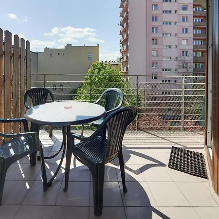 Lodz4rent - Piotrkowska - Premium 9,7 - Hopa Lupa 1400m Pieszo !! * Lodz (Lodz)