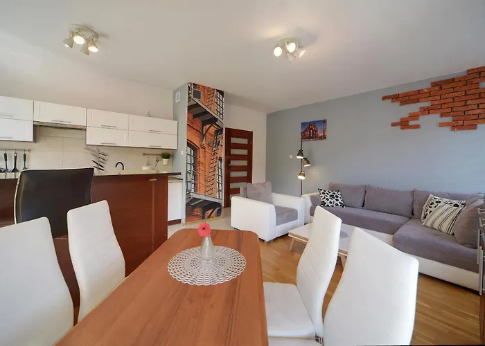 Lodz4rent - Piotrkowska - Premium 9,7 - Hopa Lupa 1400m Pieszo !! *